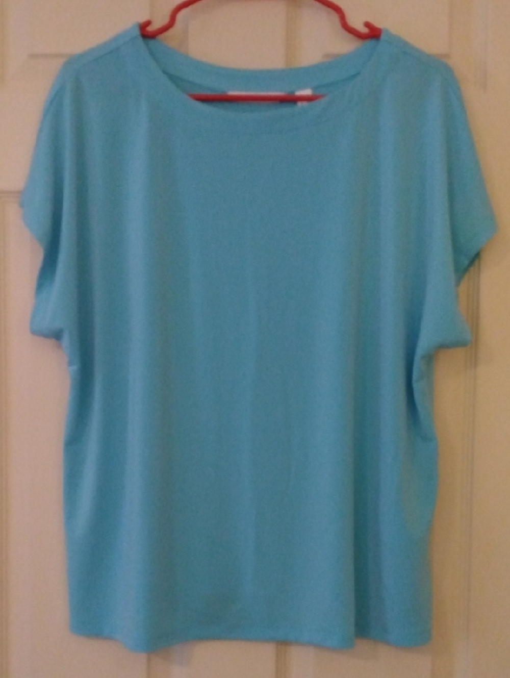 Isaac Mizrahi Sky Blue Short-Sleeve Crewneck Tee